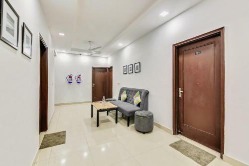 Hostal Oyo Home 64106 Comfortable Stay