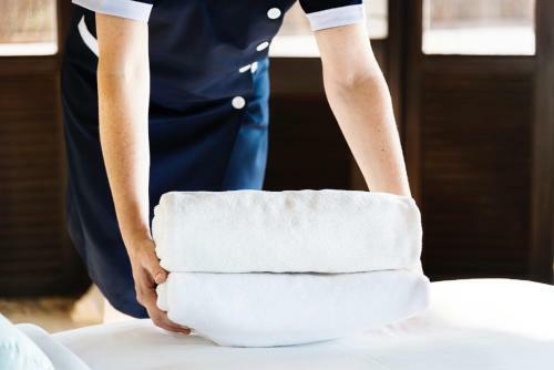 Hotel Z Suites- Delhi Igi Airport