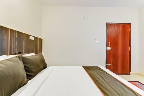 Hotel Collection O 40640 Excel In Naraina Vihar
