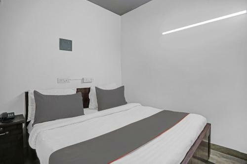 Hotel Oyo Flagship 63281 Premium Villa