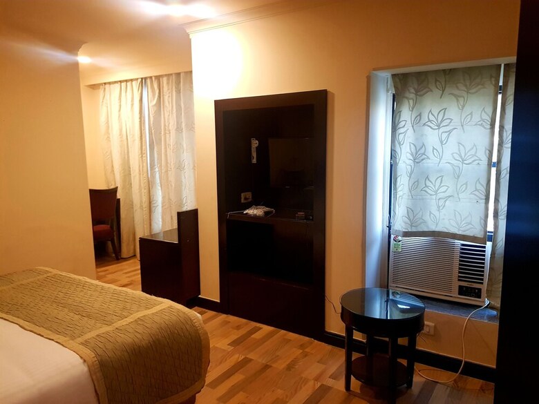 Ikhaya Hotels