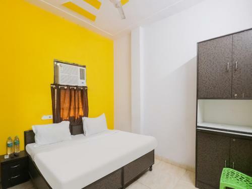 Hostal Vaccinated Staff - Oyo 78805 Decent Cozy Inn