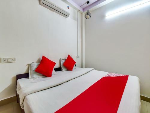 Hotel Oyo 73570 Discovery Inn