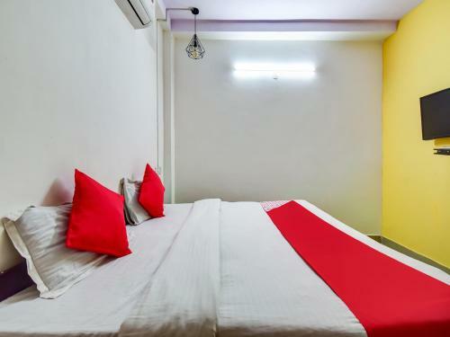 Hotel Oyo 73570 Discovery Inn