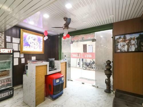 Collection O 69662 Hotel Yuvraj