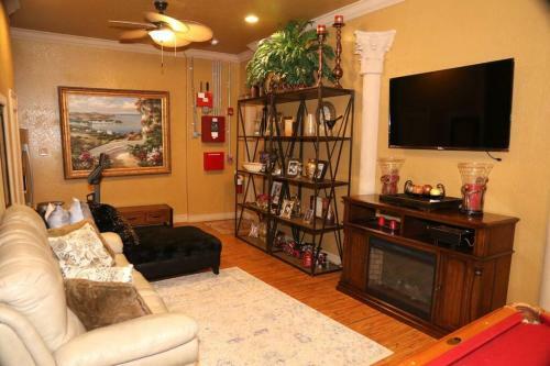 Le Chalet Private Luxury Home