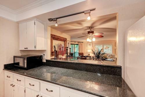 Apartamento Sea Grape Inn 4- Beachfront Property