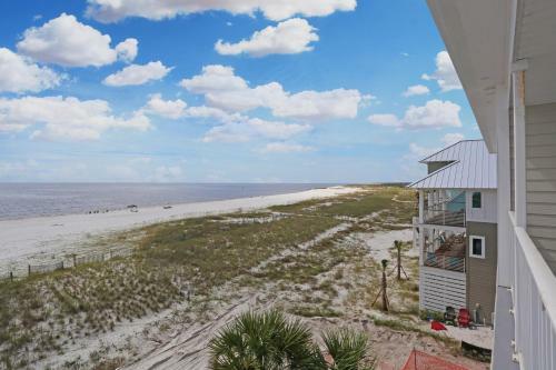 Surfside By Pristine Properties