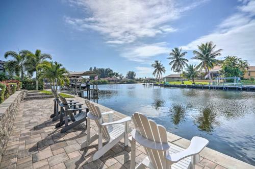 Bayfront Villa With Lanai And Pristine Amenities!