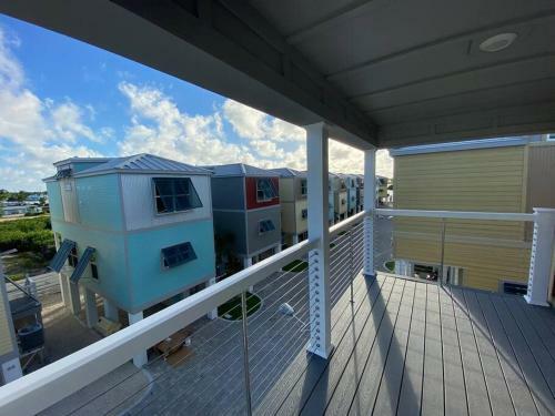 Paradise Without A Passport 2br 2ba Big Balcony Atlantic Ocean View