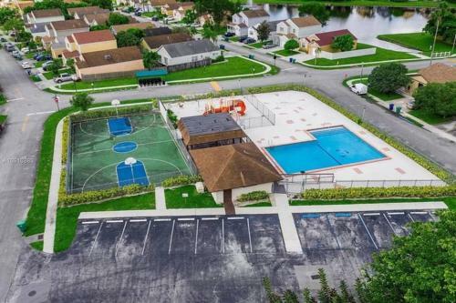 Beautiful Villa In Miramar