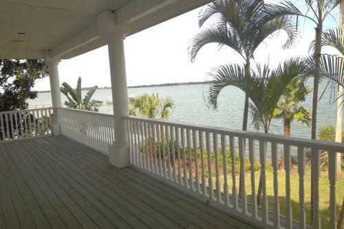 Villa Pineda Palms Estate, 4 Br For 13 Guests