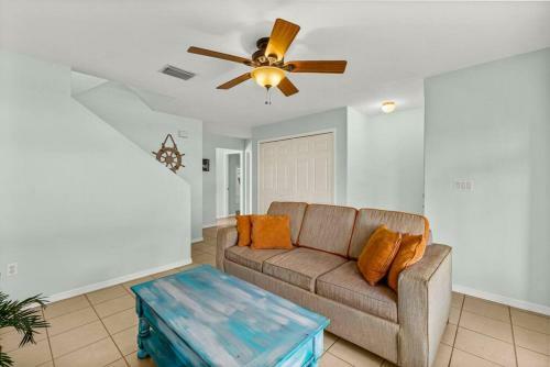Steps From The Beach - Relaxing Townhome