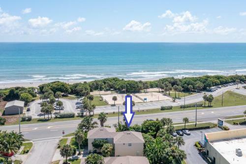 Close To The Beach 3-2 Relaxing Townhome