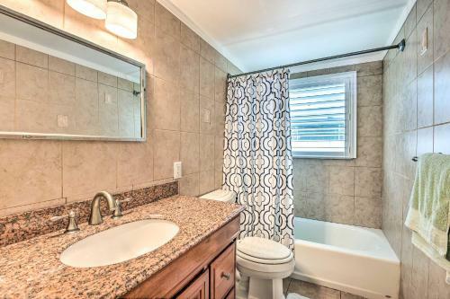 Nokomis Abode With Private Pool 1 Mi To Beach!
