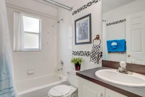 Joanne's Westridge Villa Home