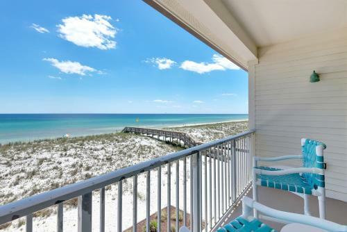 Oceanfront 3bed/3bath Townhouse W/ Arcades