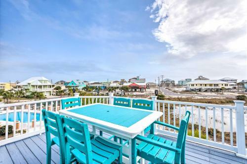 The Summer Breeze Retreat - Near Navarre Beach!