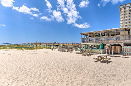 The Summer Breeze Retreat - Near Navarre Beach!