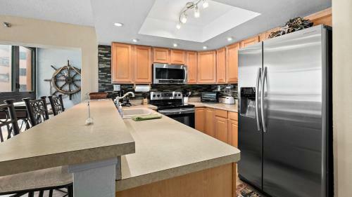 Sunrise 507 By Teeming Vacation Rentals