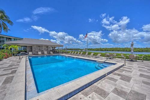 Apartamento Picturesque Couples Getaway With Pool Access!