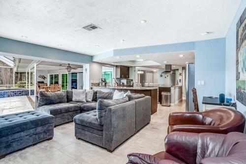 Palm River Estate