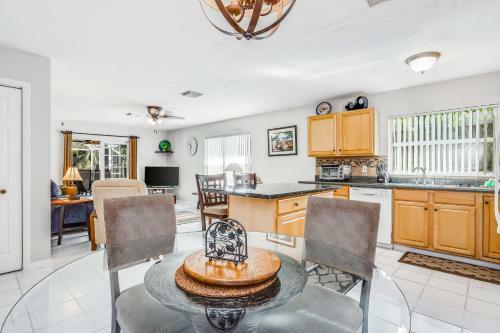 Robin's Beach House