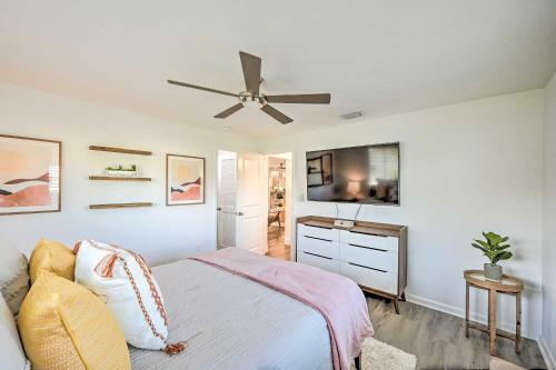 Upscale Getaway With Outdoor Oasis 4 Mi To Sand