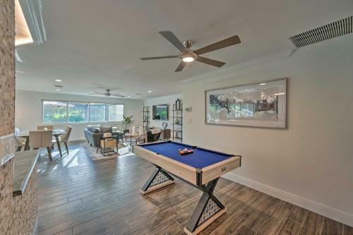 Upscale Getaway With Outdoor Oasis 4 Mi To Sand