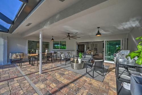 Upscale Getaway With Outdoor Oasis 4 Mi To Sand
