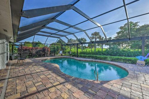 Upscale Getaway With Outdoor Oasis 4 Mi To Sand