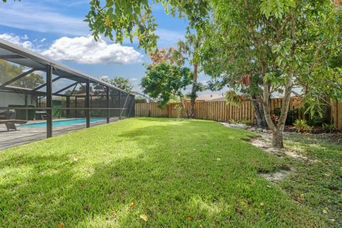 Central Naples Vacation, Ht Pool&hottub, Reno-2021
