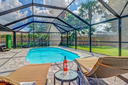 Central Naples Vacation, Ht Pool&hottub, Reno-2021