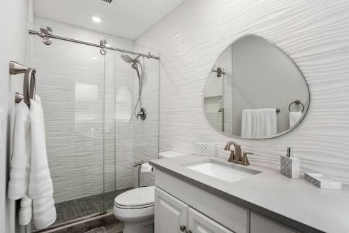 Central Naples Vacation, Ht Pool&hottub, Reno-2021