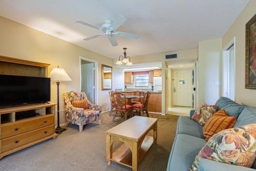 Park Shore Resort 3rd Floor Bldg E