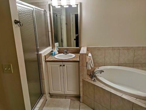 3 Bdrm Paradise In Naples