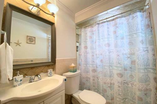 Villa Cheerfull 4/bed/ 3 Bath / Pool / Best Location