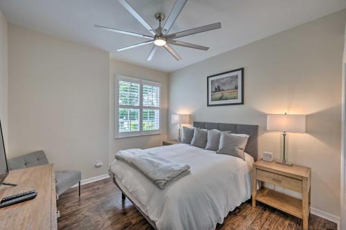 Modern Naples Home With Community Amenities!