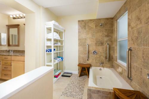 Home By Beach 4 - Gulf Breeze