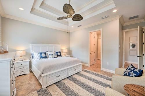 Coastal Naples Getaway About 2 Miles To Beaches!