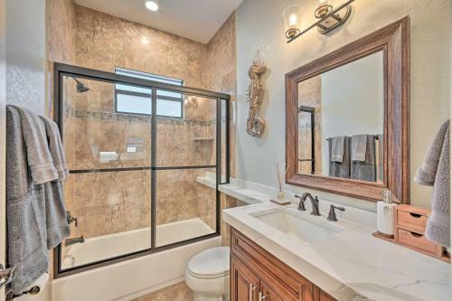 Coastal Naples Getaway About 2 Miles To Beaches!
