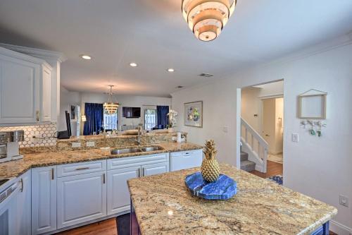 Apartamento Luxe Naples Condo With Lanai Less Than 2 Mi To Beaches!