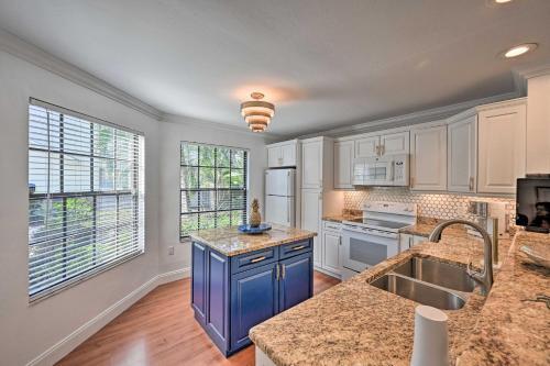 Apartamento Luxe Naples Condo With Lanai Less Than 2 Mi To Beaches!
