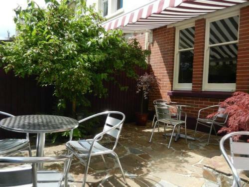 Hostal Overcombe House