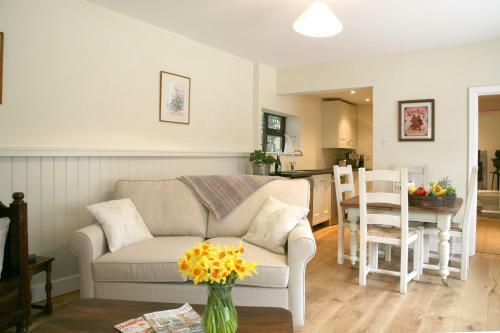 Bed & Breakfast Tresco House