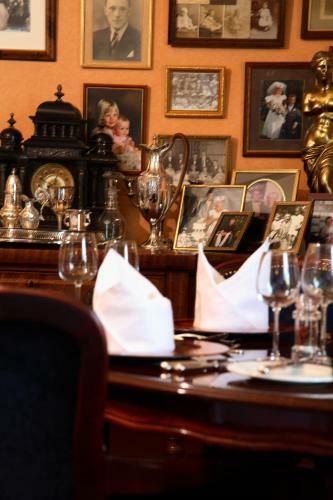 Waren House Hotel