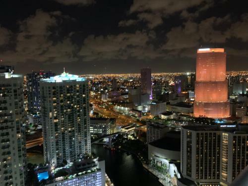 Apartamento 44 Floor Views @ The W - Miami Brickell +gym+spa