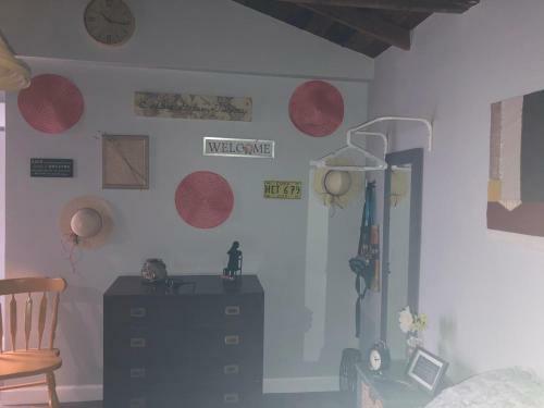 Apartamento V - Private Studio Cabin Steps From Calle 8 (ap 5)