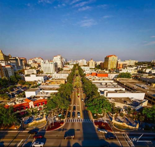 Apartamento Lux King Bed Free Parking Coral Gables 1half Bath