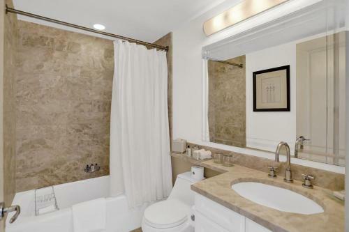 Four Season Hotel Luxurious 2 Bedrooms Apt Fs3206